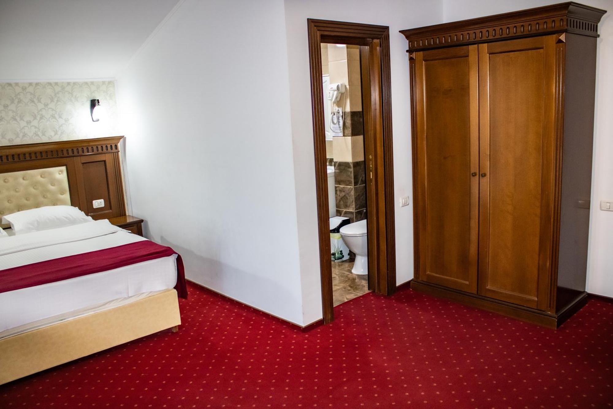 Hotel Rebis Brăila Eksteriør bilde