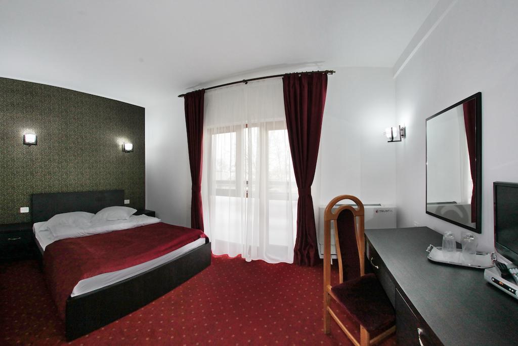 Hotel Rebis Brăila Eksteriør bilde